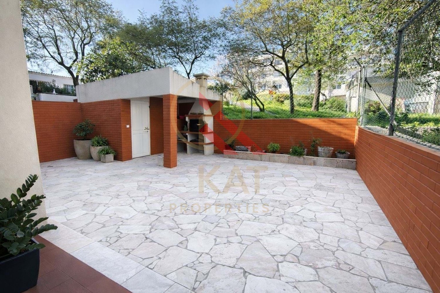 Apartamento T2 com Terraço – Arrendamento Anual, Lagos