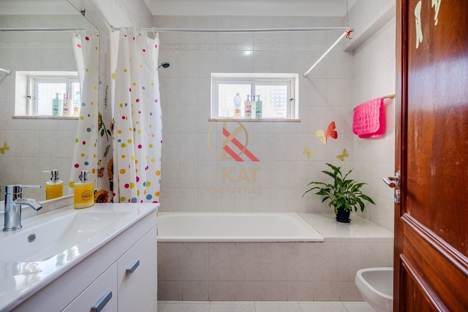  Apartamento T3 com Terraço e Arrecadação, Lagos