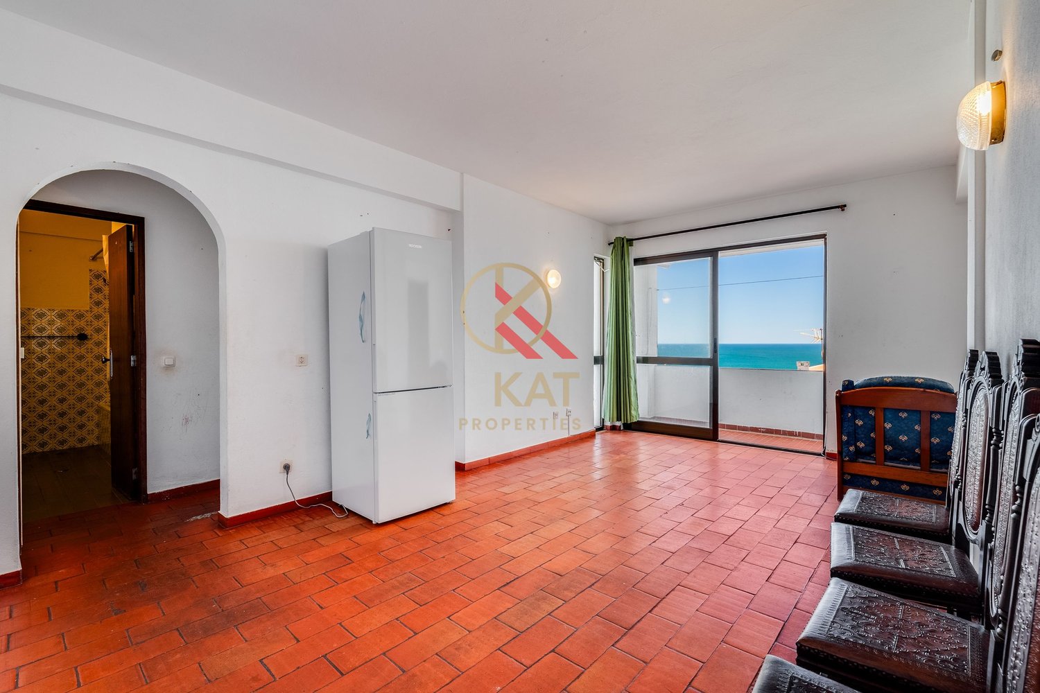 T2 com Vista Mar e Excelente Localização na Praia da Luz