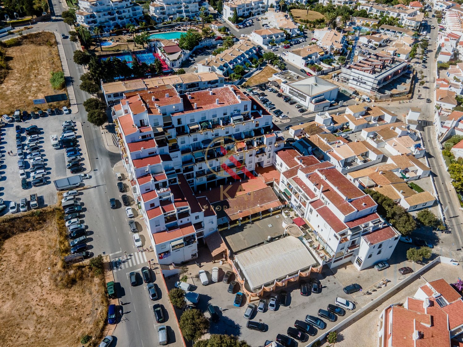 T2 com Vista Mar e Excelente Localização na Praia da Luz